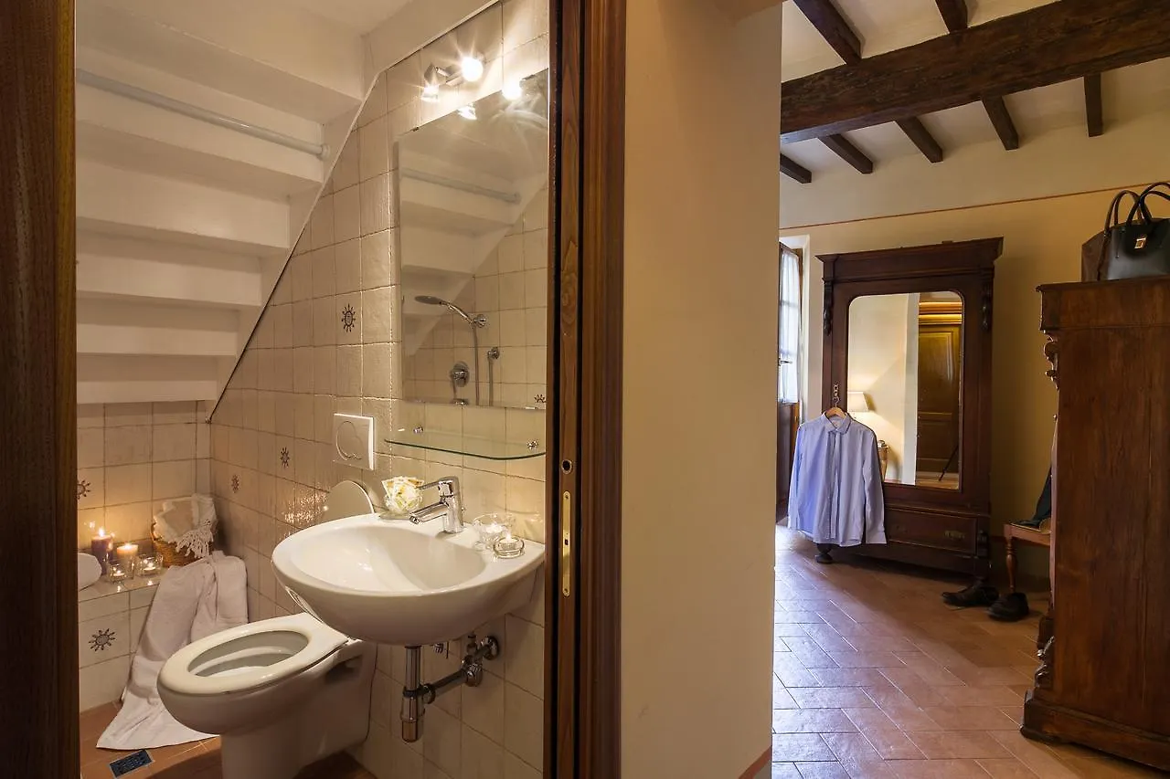 Villa Luisella Cortona 0*,  Italy